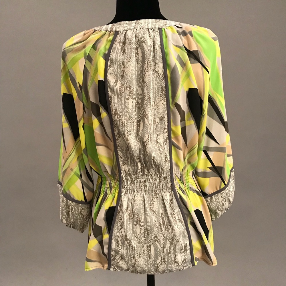 Blouse - Picture 2 of 4